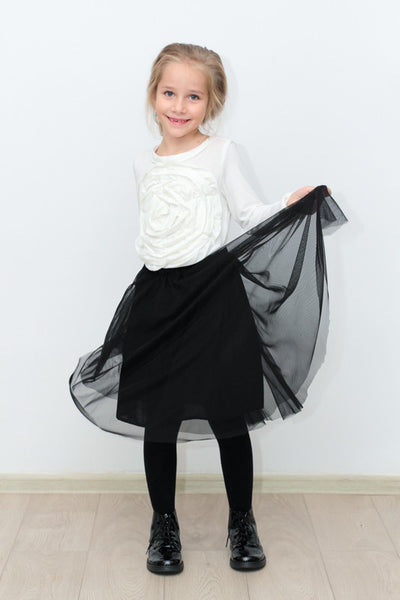 Black swing skirt