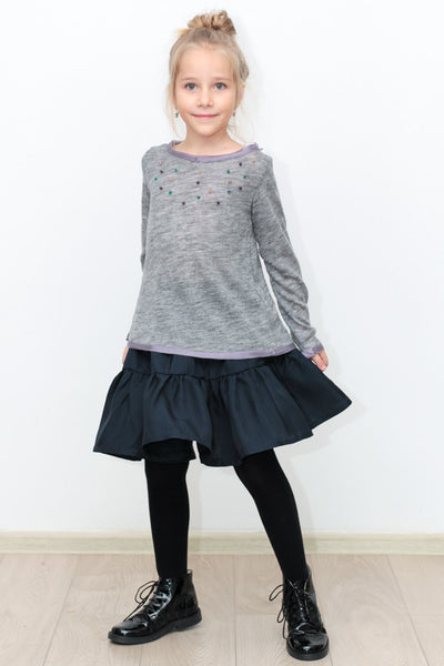 Wool sweater with beads